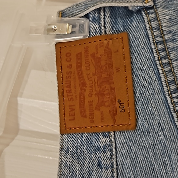 Levi's Stratus shorts - Picture 4 of 5